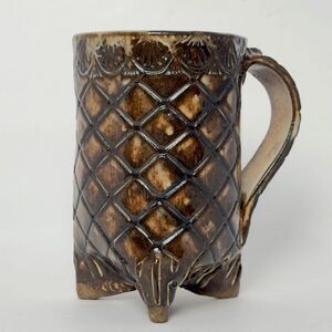 Signed KP Pottery Dragon Scale Tripod Mug Studio Art Pottery 1980s 6”